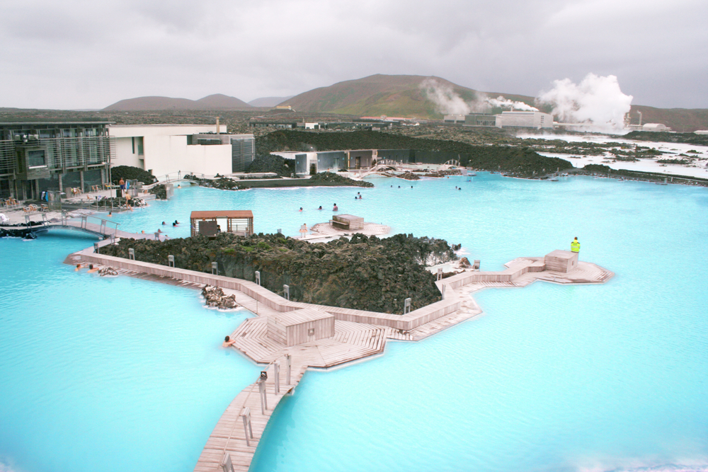 Bersantai di Blue Lagoon