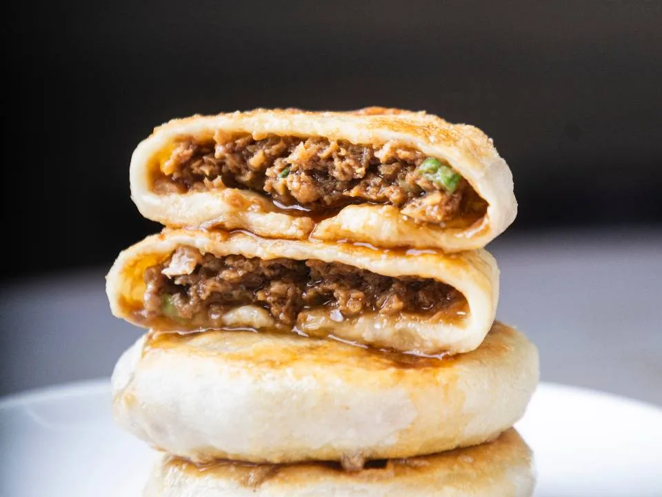  Pan-Fried Beef Buns